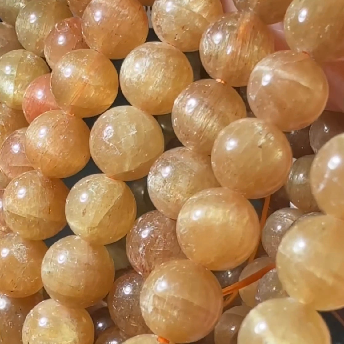 Golden Apitite Bracelet