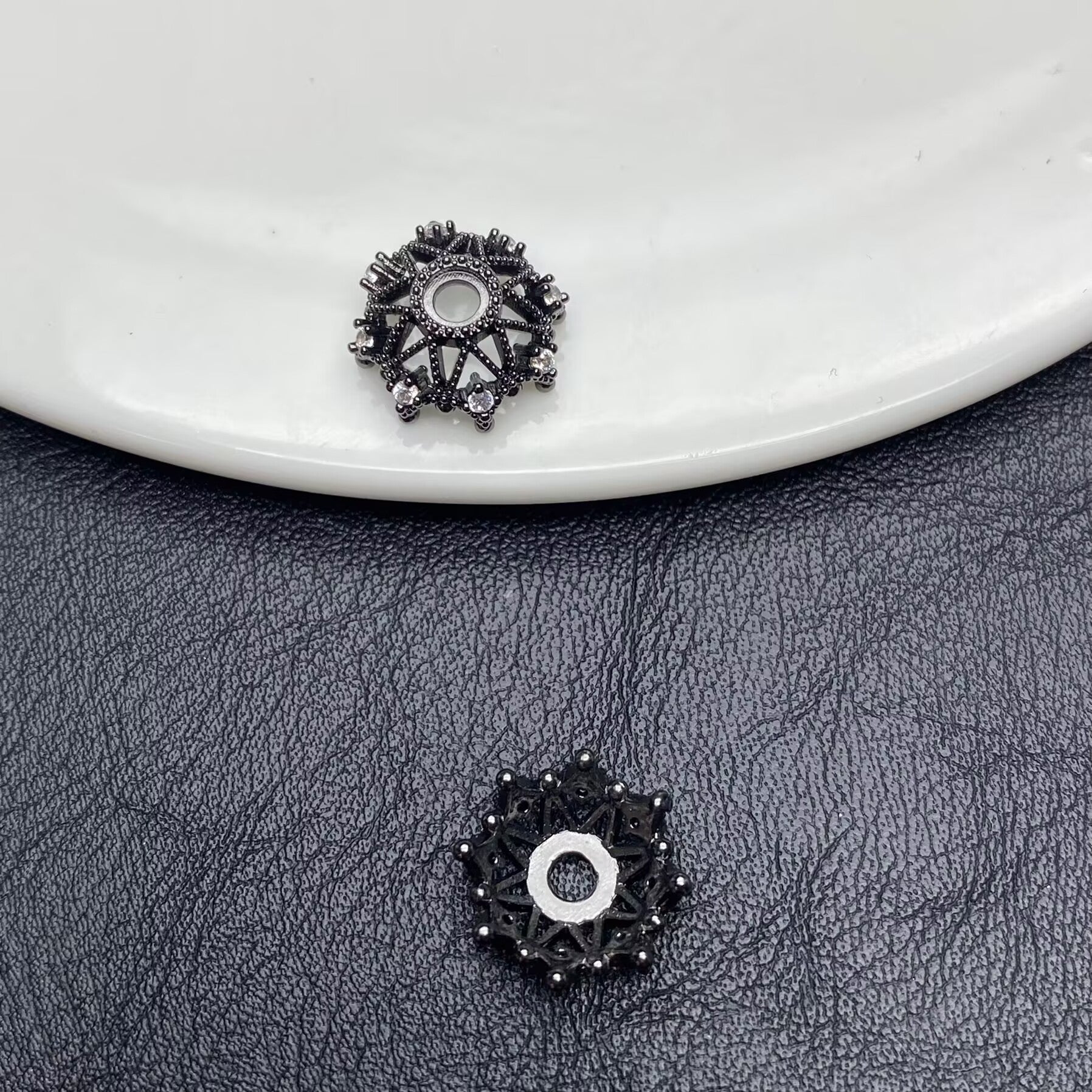 14k gold-plated copper with zircon inlay, openwork floral setting, handmade DIY pearl bracelet, necklace, beaded jewelry, crystal.