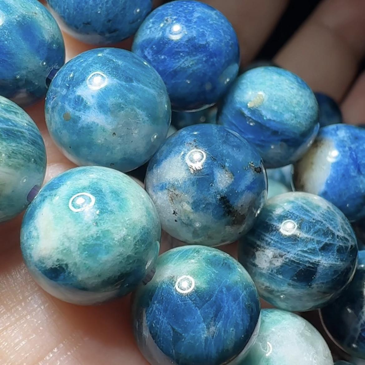 Afghanite