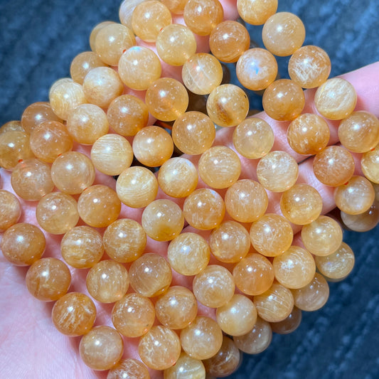 Andesine Labra
