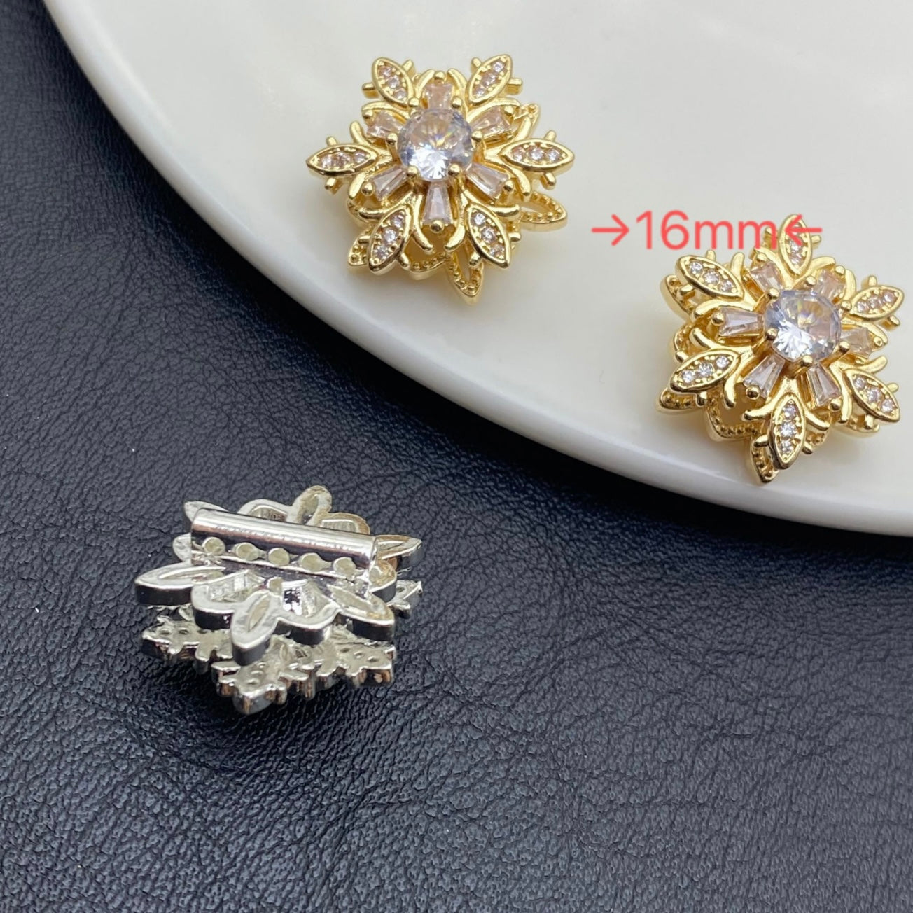 Double-layer  large snowflake spacer beads