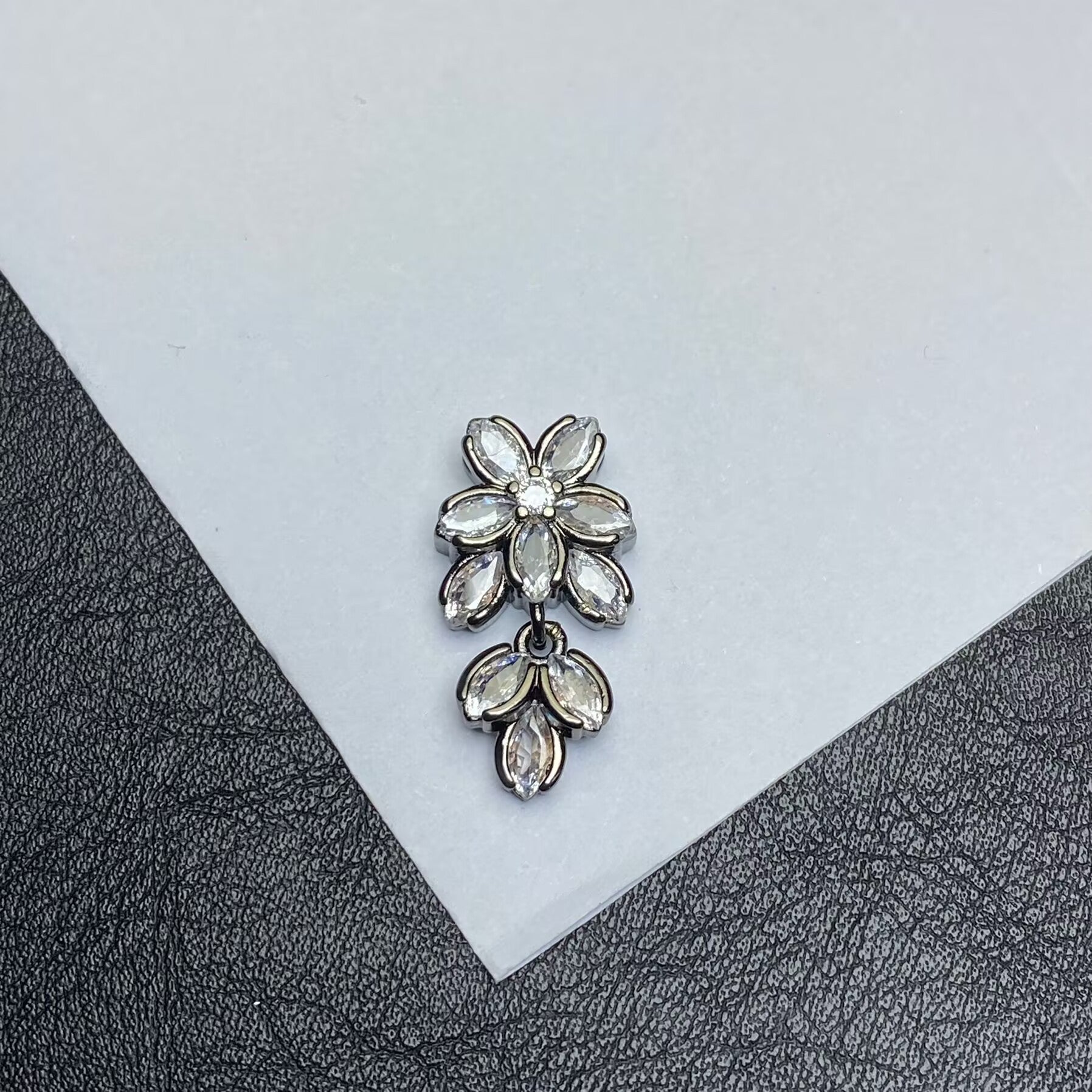 Popular handmade crystal bracelet/bead set with rosette zircon, perfect for DIY jewelry making, including diamond-encrusted beads and high-color-retention strands.