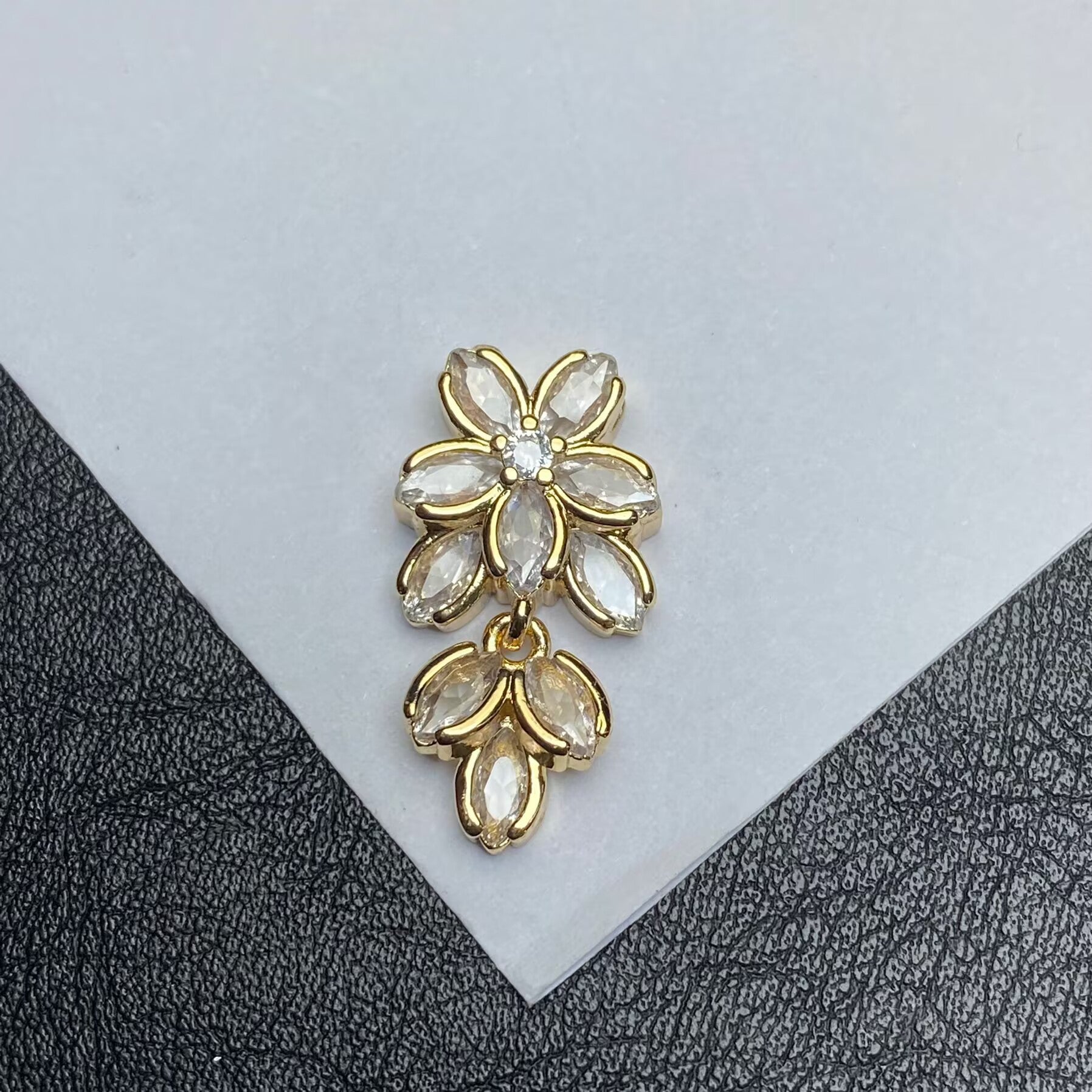 Popular handmade crystal bracelet/bead set with rosette zircon, perfect for DIY jewelry making, including diamond-encrusted beads and high-color-retention strands.